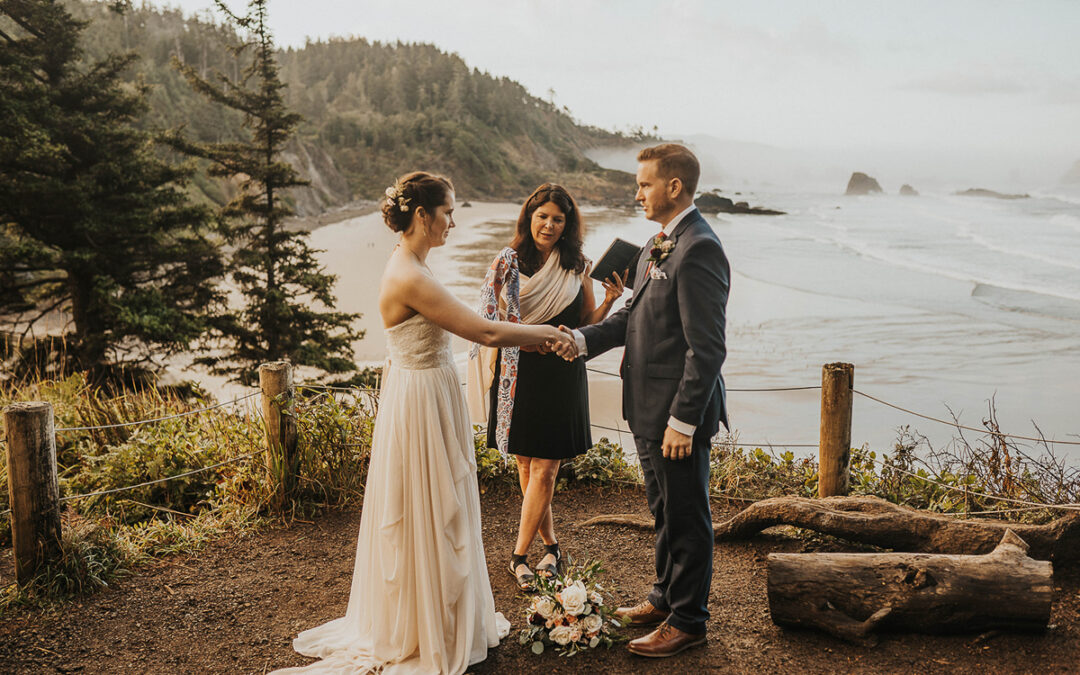 Oregon Beach Ceremonies – Oregon Coast Wedding Officiant – Carolyn Greenwood