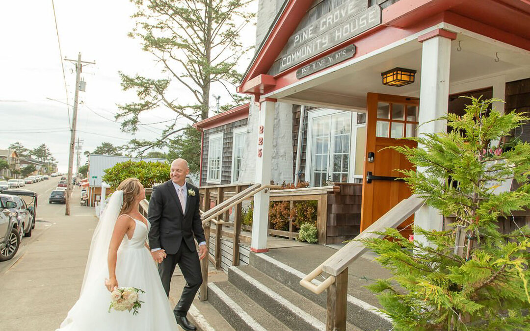 The Pine Grove – Oregon Coast Wedding Venue